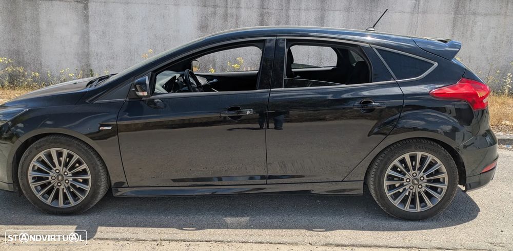 Ford Focus 1.5 TDCi ST-Line - 7