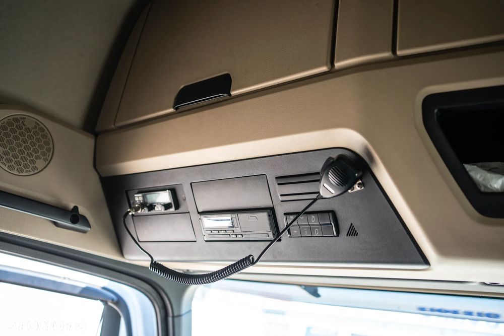 Mercedes-Benz ACTROS - 6