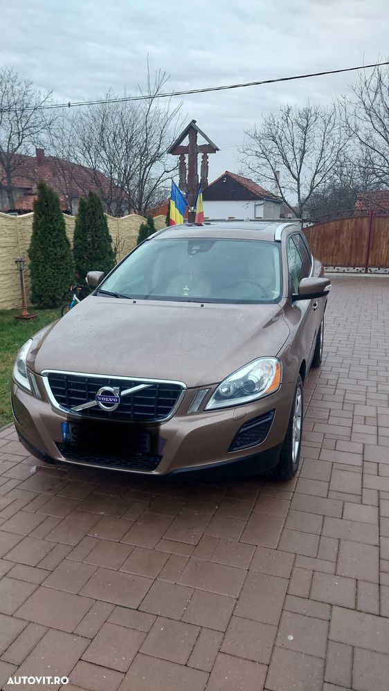 Volvo XC 60 D5 AWD Aut. Summum - 3