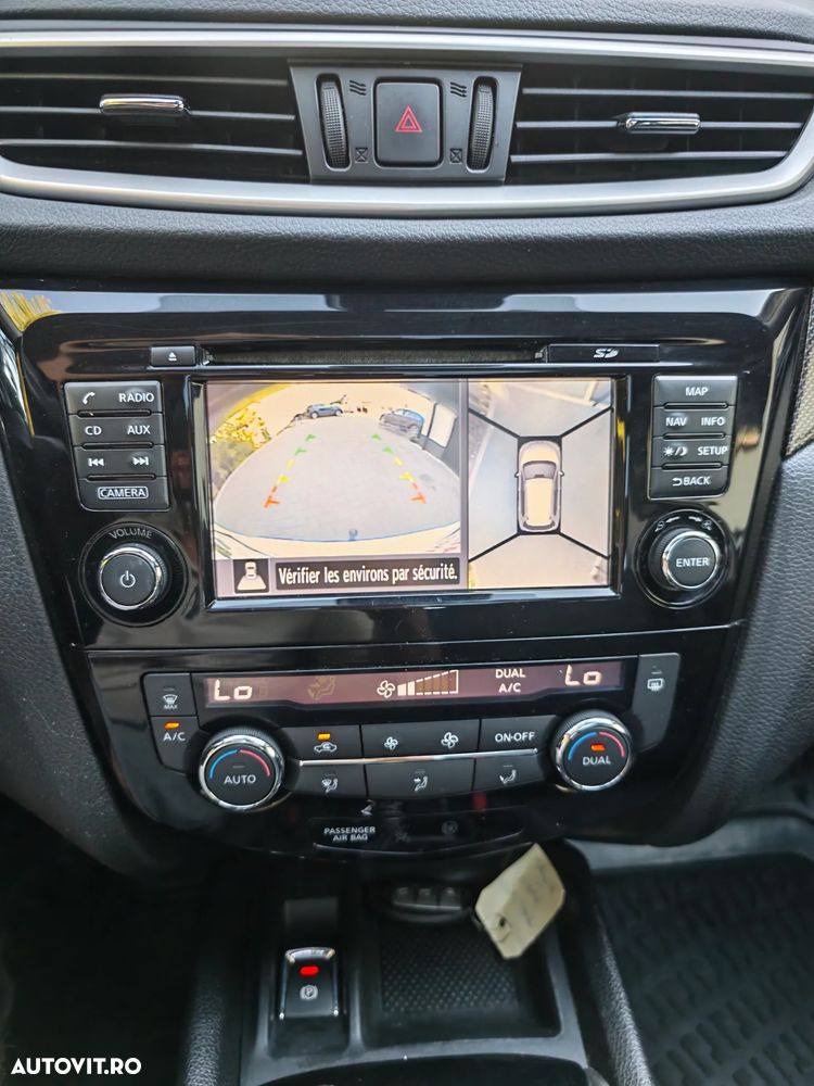 Nissan X-Trail 1.6 dCi ALL-MODE 4x4i Acenta - 25