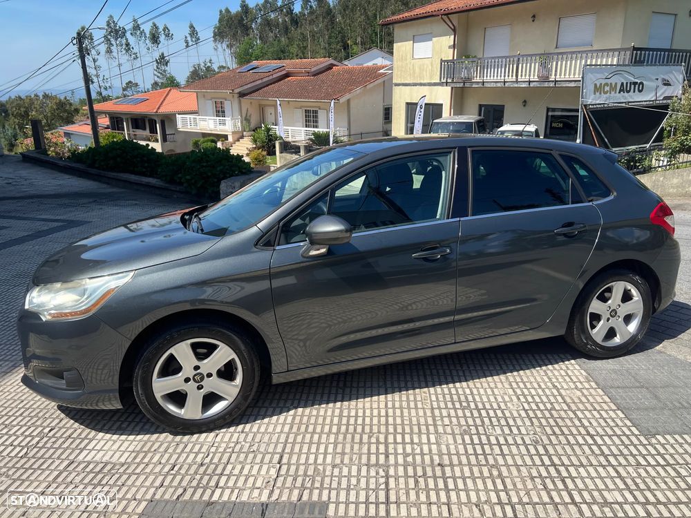 Citroën C4 1.6 HDi Attraction - 2