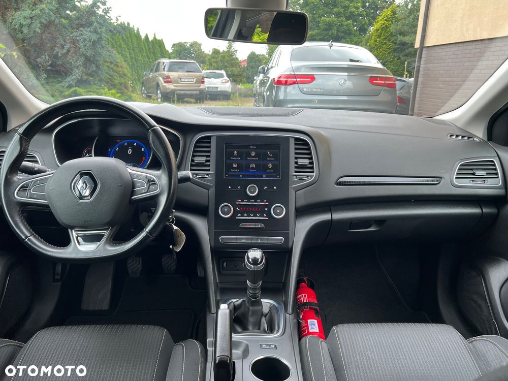 Renault Megane ENERGY TCe 100 LIMITED - 11