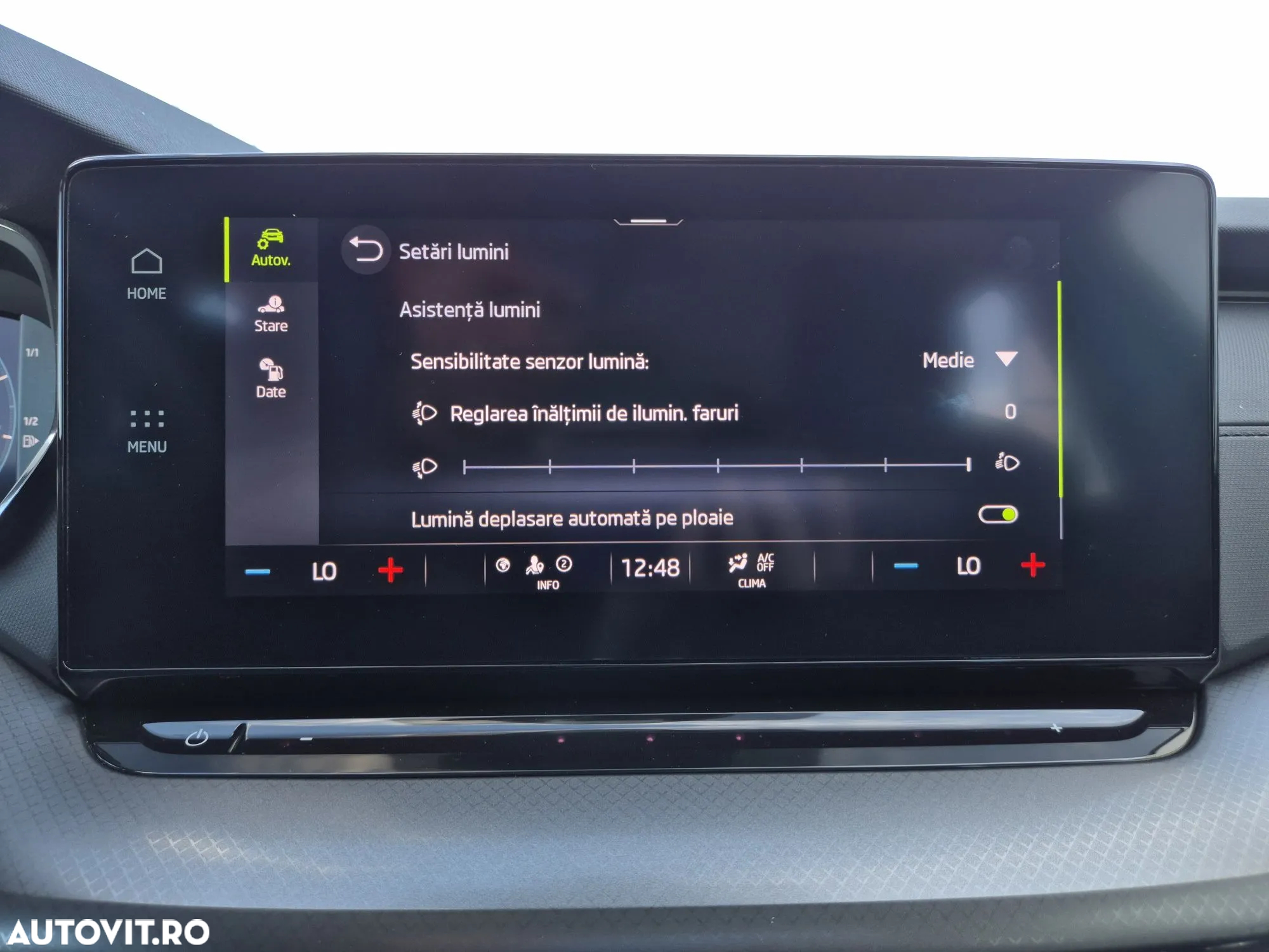 Skoda Octavia Combi 2.0 TDI DSG Ambition - 22