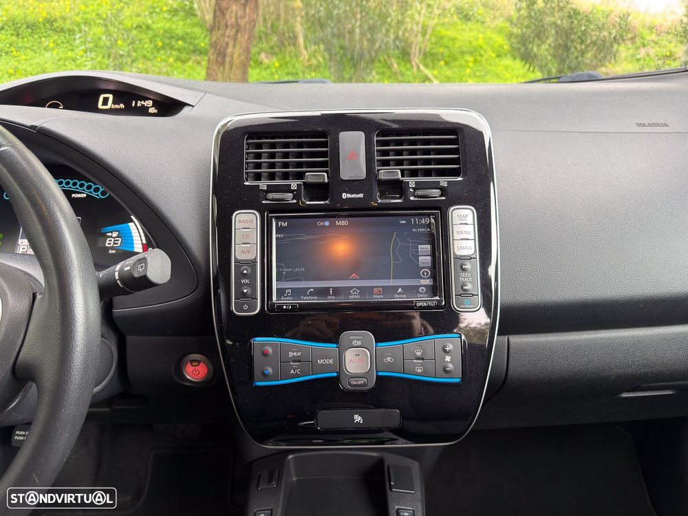 Nissan Leaf 24 kWh (c/ Bateria) Tekna - 16