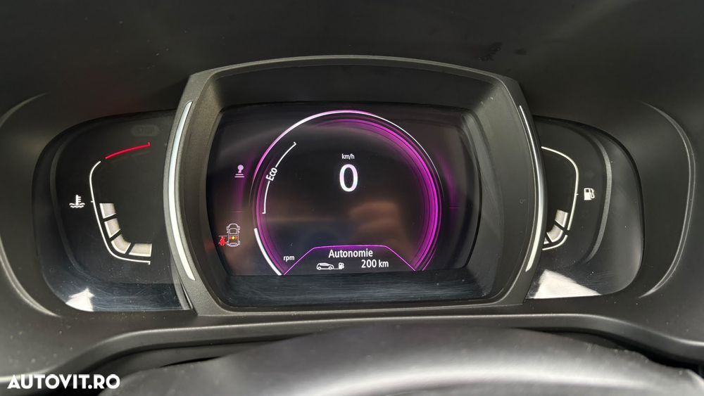 Renault Kadjar - 12