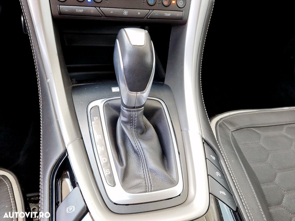 Ford Mondeo - 20