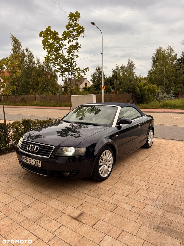 Audi A4 Cabrio 2.4 - 20