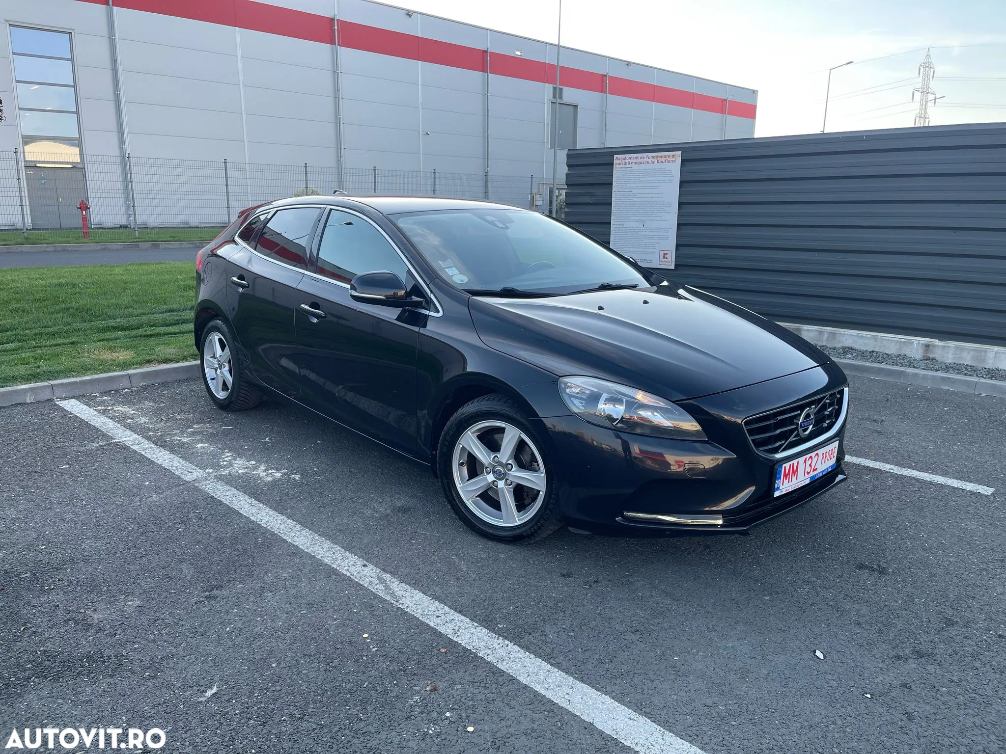Volvo V40 Cross Country D2 Powershift Momentum - 29