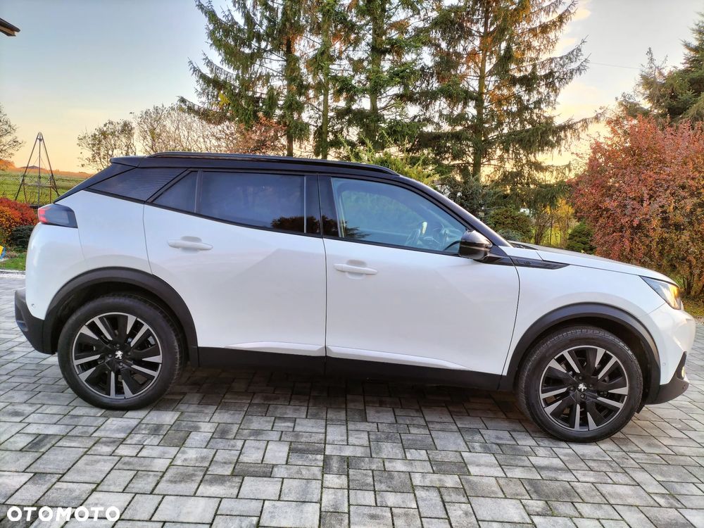 Peugeot 2008 136 GT - 9