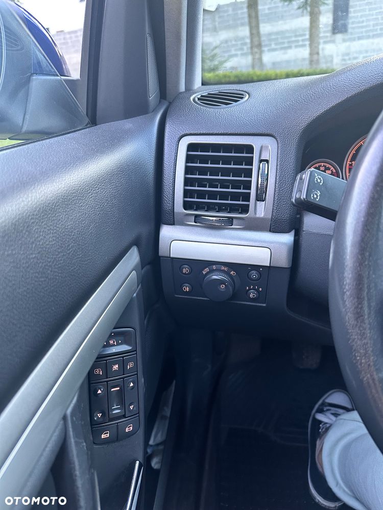 Opel Vectra 1.9 CDTI - 6