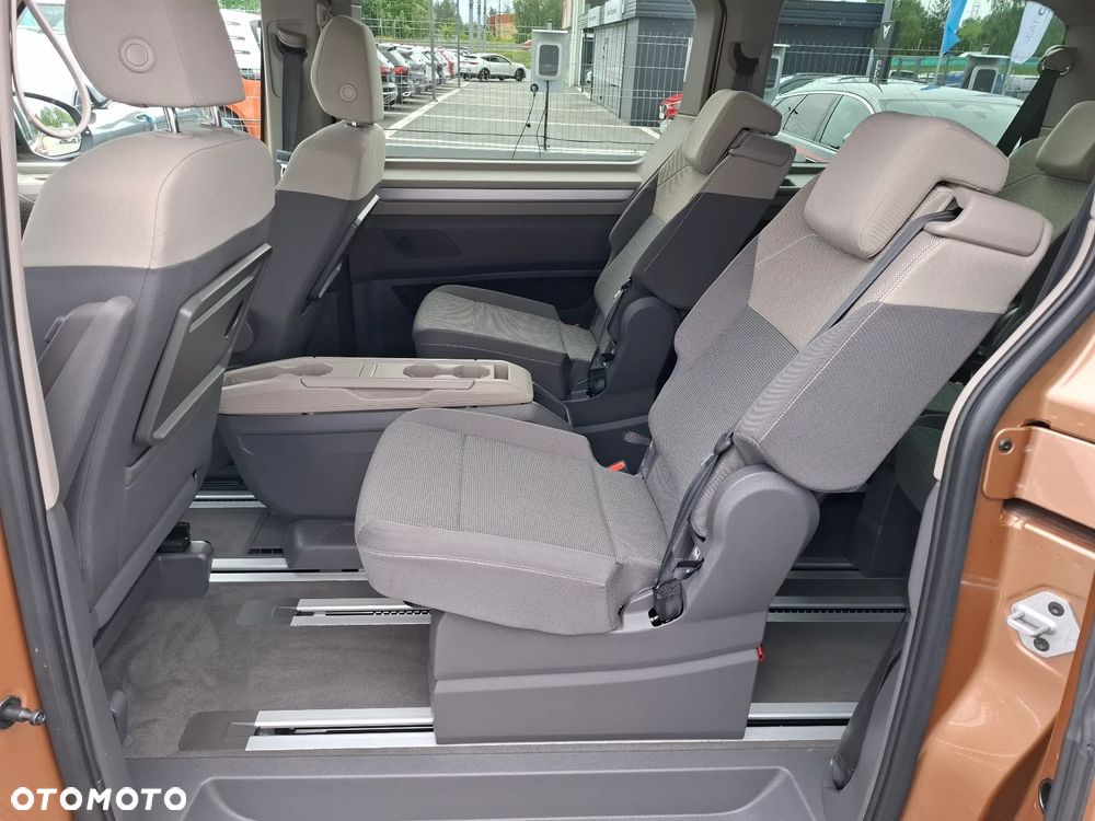 Volkswagen Multivan 2.0 TDI L2 Life DSG - 11