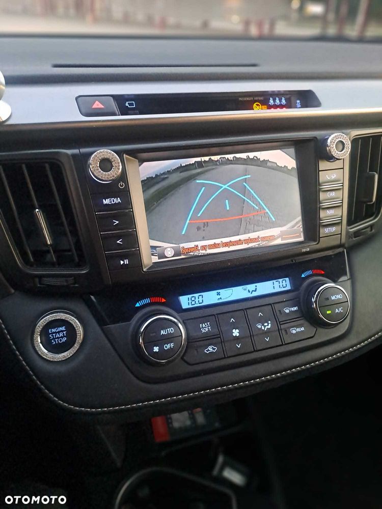 Toyota RAV4 - 7