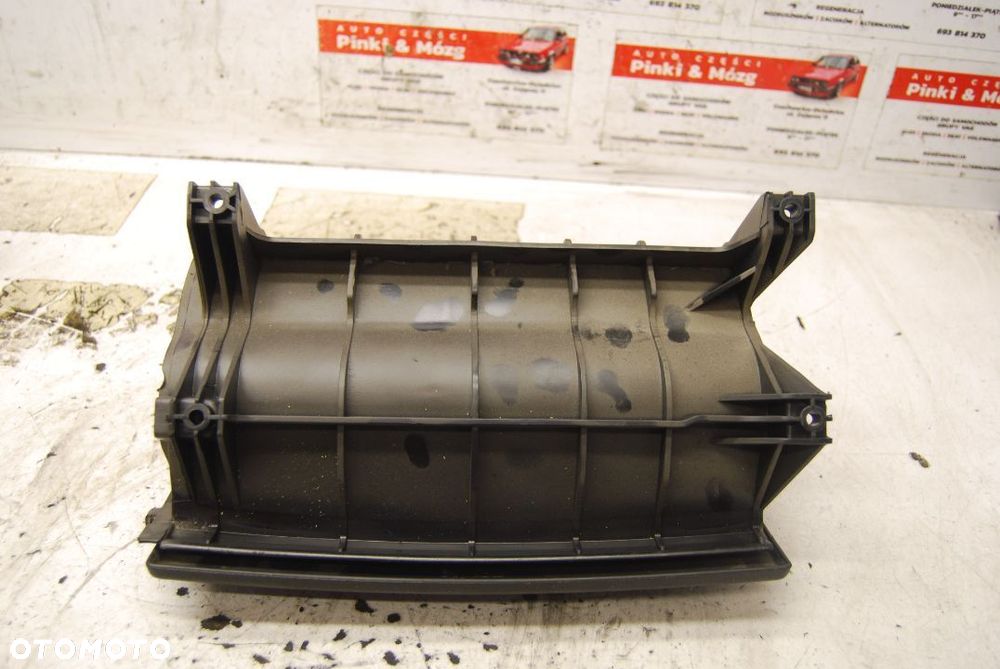 SCHOWEK FOTELA PRAWY 8P0881578 AUDI A3 8P - 5