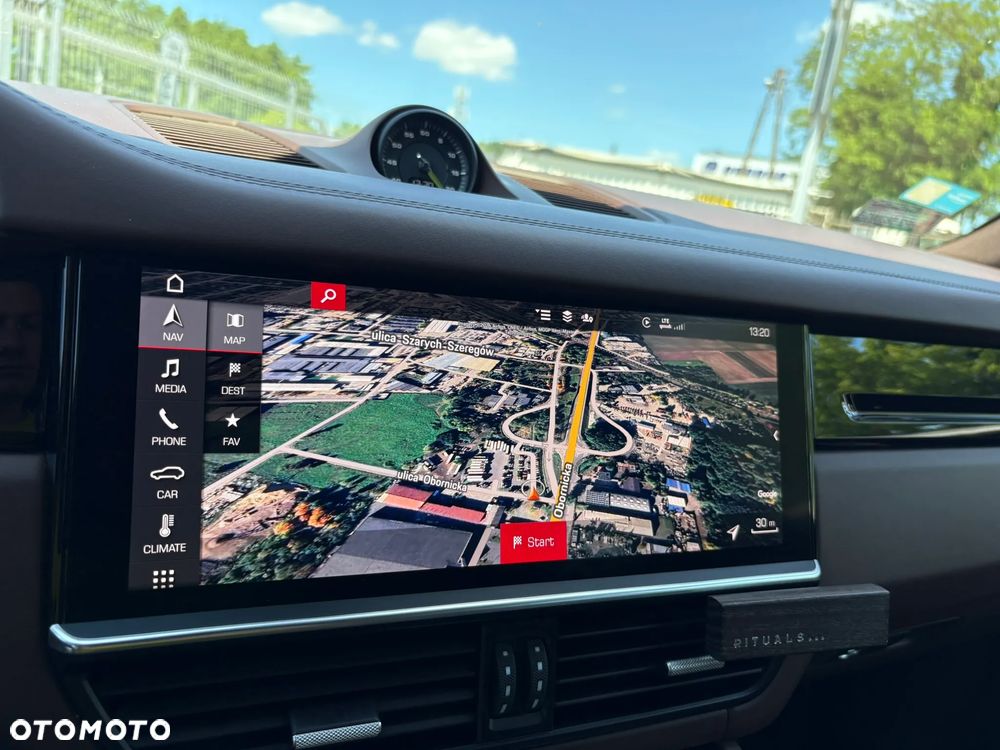 Porsche Cayenne E-Hybrid - 21