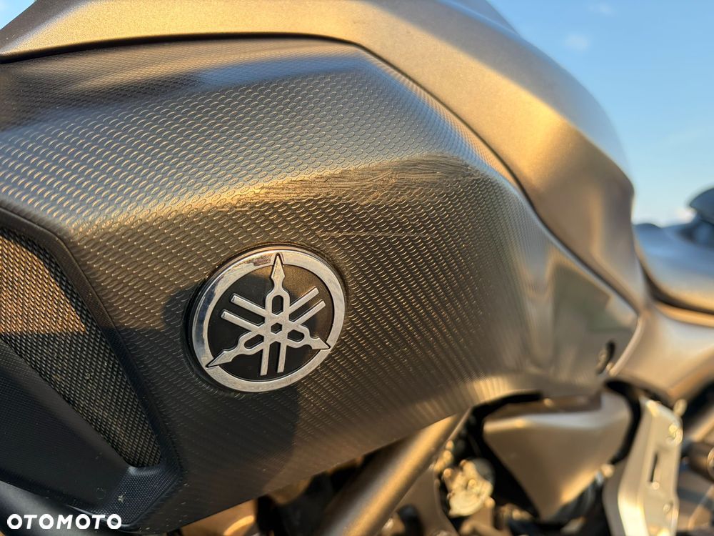 Yamaha MT - 5
