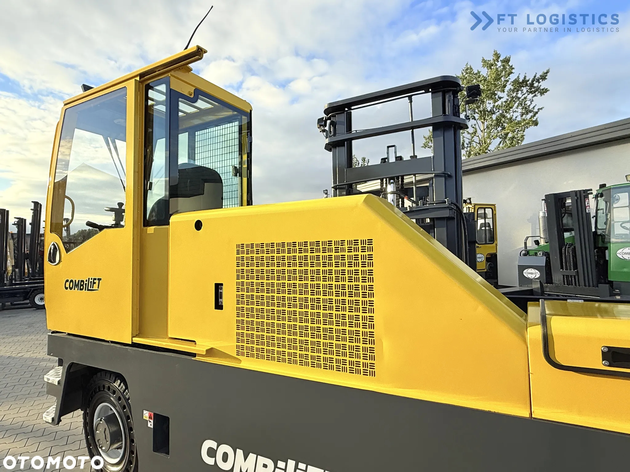 Combilift WÓZEK BOCZNY / C5000FSL / DIESEL / DUPLEX 4100MM /JEDYNE 2573 MOTOGODZIN / PEŁNA KABINA / STAN IDEALNY / NOWE OPONY / Szeroka oferta wózków czterokierunkowych i bocznych, dopasowanych do różnorodnych potrzeb i zastosowań - 21