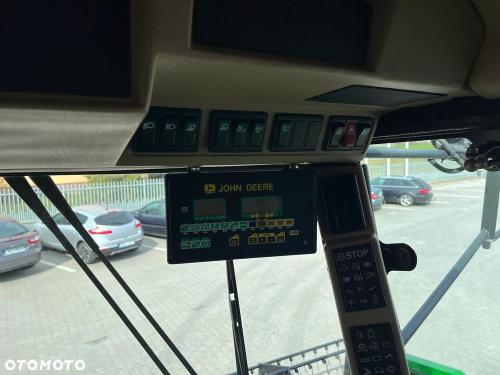 John Deere 2066 HillMaster - 16