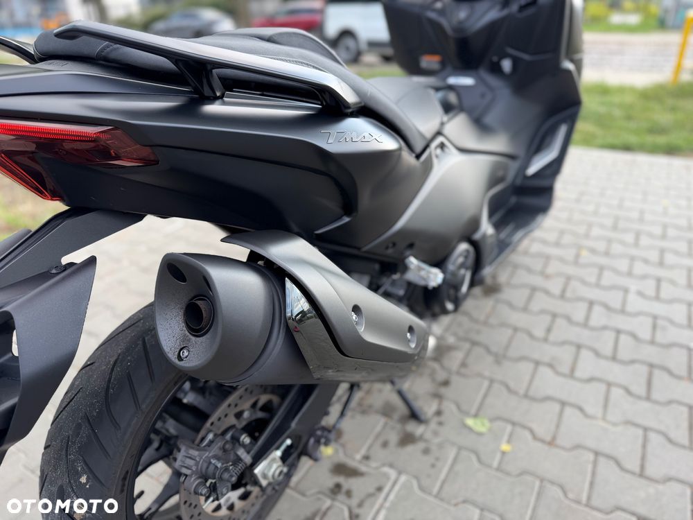 Yamaha Tmax - 13
