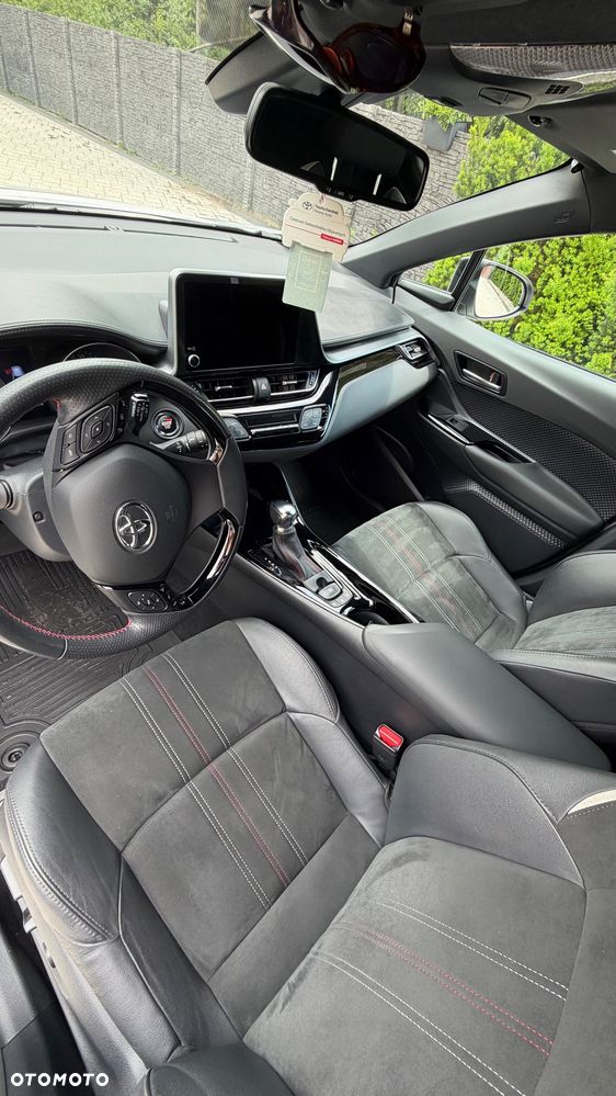 Toyota C-HR - 4