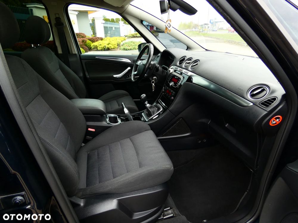 Ford S-Max 2.0 TDCi DPF Titanium - 19