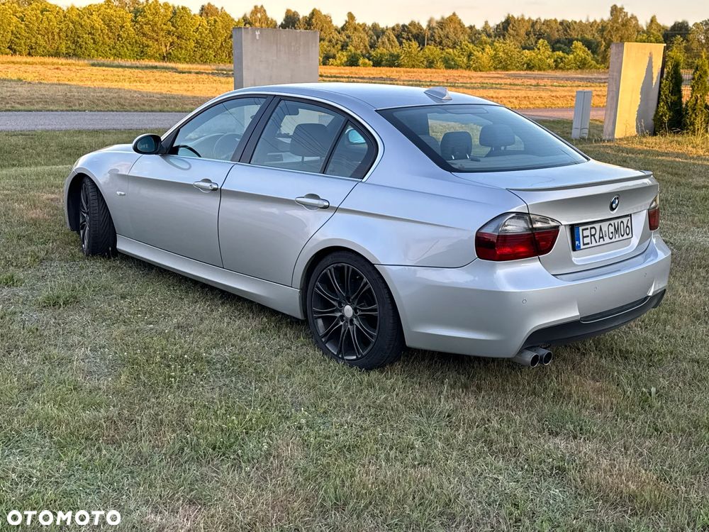BMW Seria 3 325xi - 2