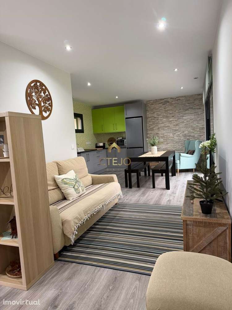 MORADIA TERREA, T 2, MONTE REDONDO- TORRES VEDRAS - Grande imagem: 4/29