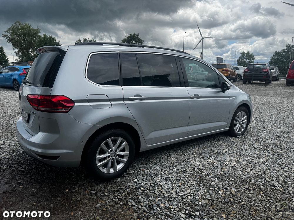 Volkswagen Touran 2.0 TDI SCR (BlueMotion Technology) Highline - 5
