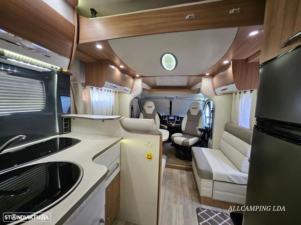 Pilote Sensation P746 CAIXA AUTOMÁTICA CAMA CENTRAL/ BASCULANTE - 22