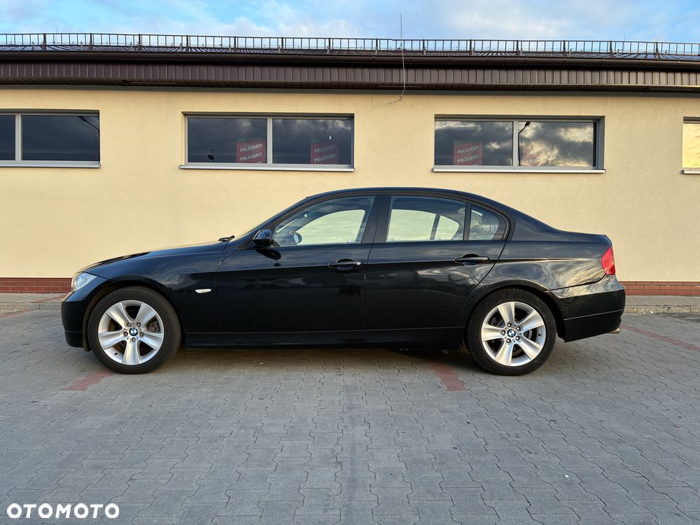 BMW Seria 3 320d - 4