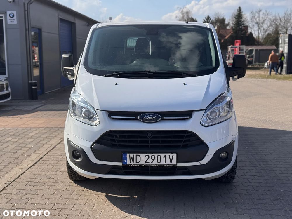 Ford Transit Custom - 8