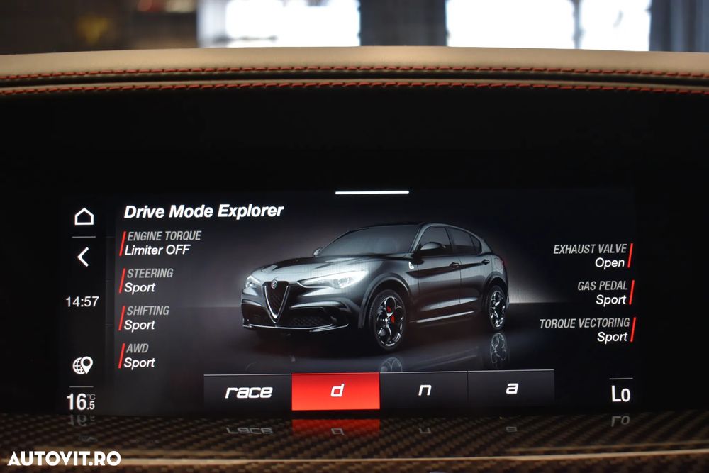 Alfa Romeo Stelvio 2.9 V6 Turbo AWD AT8 Quadrifoglio - 14