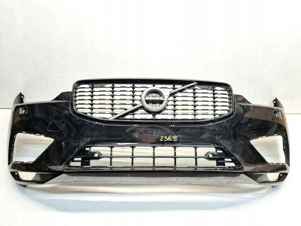 Volvo XC60 2 II 17- R-Design Zderzak przód przedni - 1