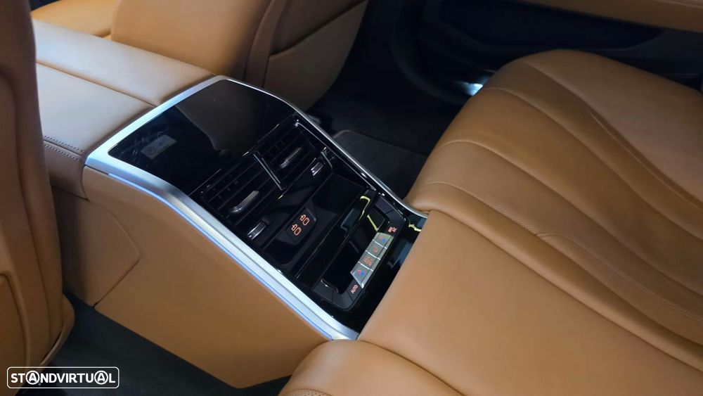 BMW 840 Gran Coupé d xDrive Pack M - 58