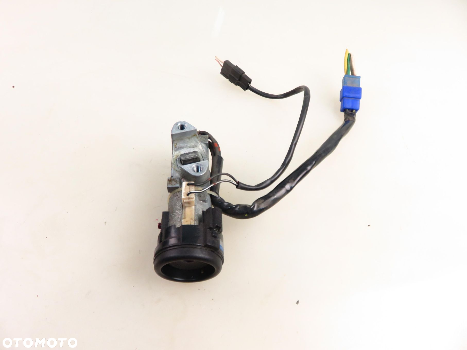 STACYJKA WKŁADKI SUBARU FORESTER I (SF) 88213FC000 0617500010 - 8