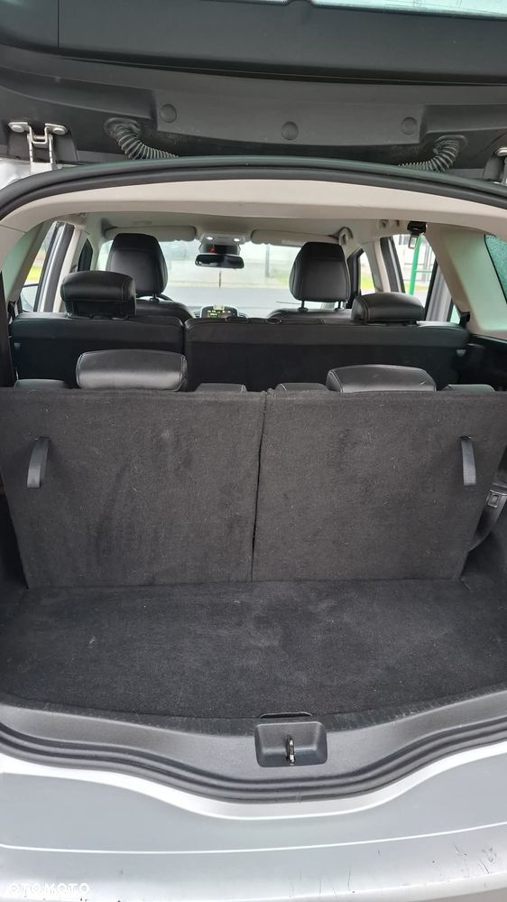 Renault Grand Scenic - 24