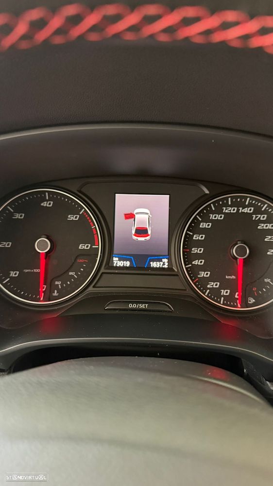 SEAT Leon 2.0 TDI DPF DSG FR - 7