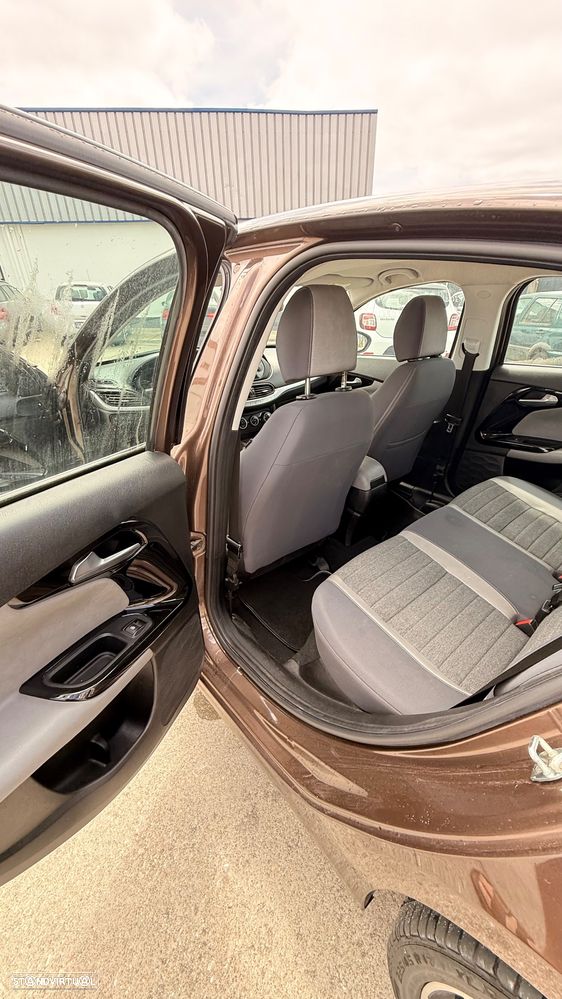 Fiat Tipo 1.6 M-Jet Lounge J17 - 16