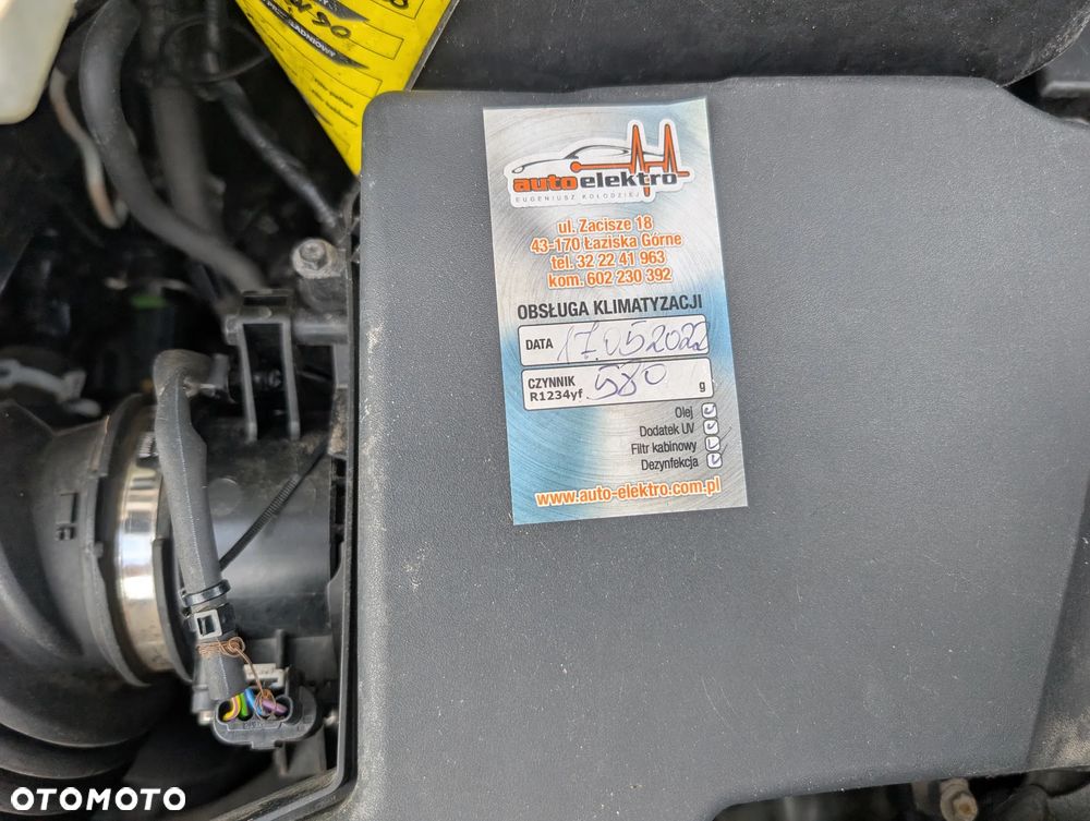 Ford Tourneo Connect 1.5 TDCi Trend - 12