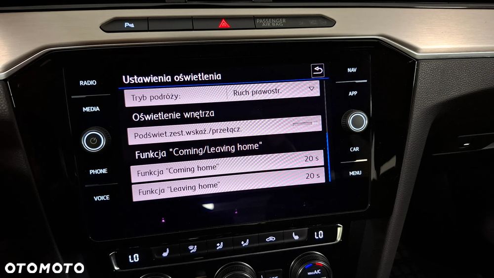 Volkswagen Passat 1.4 TSI BMT ACT Highline DSG - 23