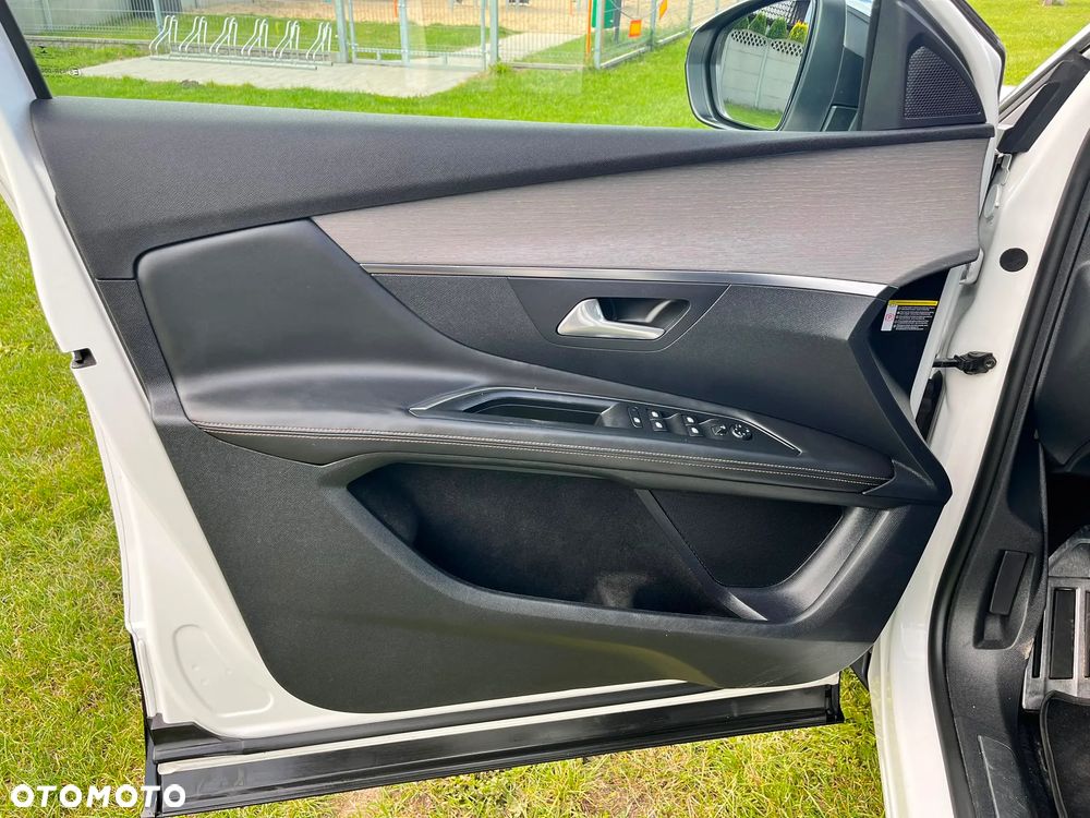 Peugeot 3008 BlueHDi 180 Stop & Start EAT6 GT - 20