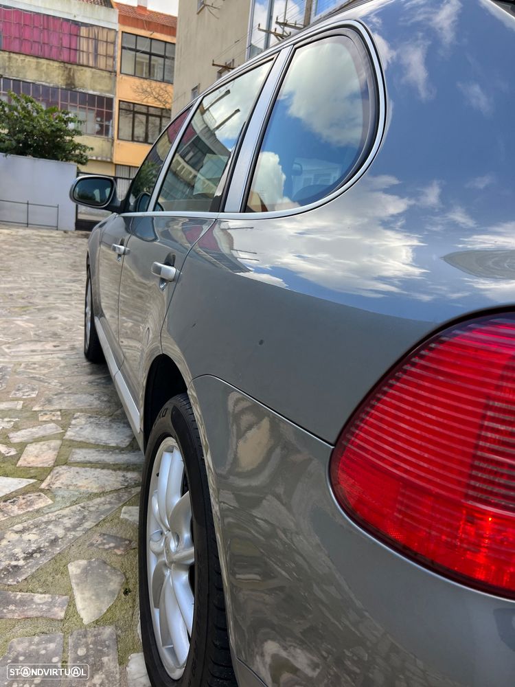 Porsche Cayenne Tiptronic - 14