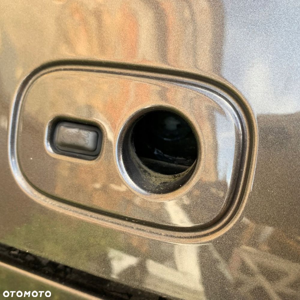 Paka zabudowa ćwiartka RAMBOX PAU błotnik tył DODGE RAM V 1500 LIMITED 22r - 4