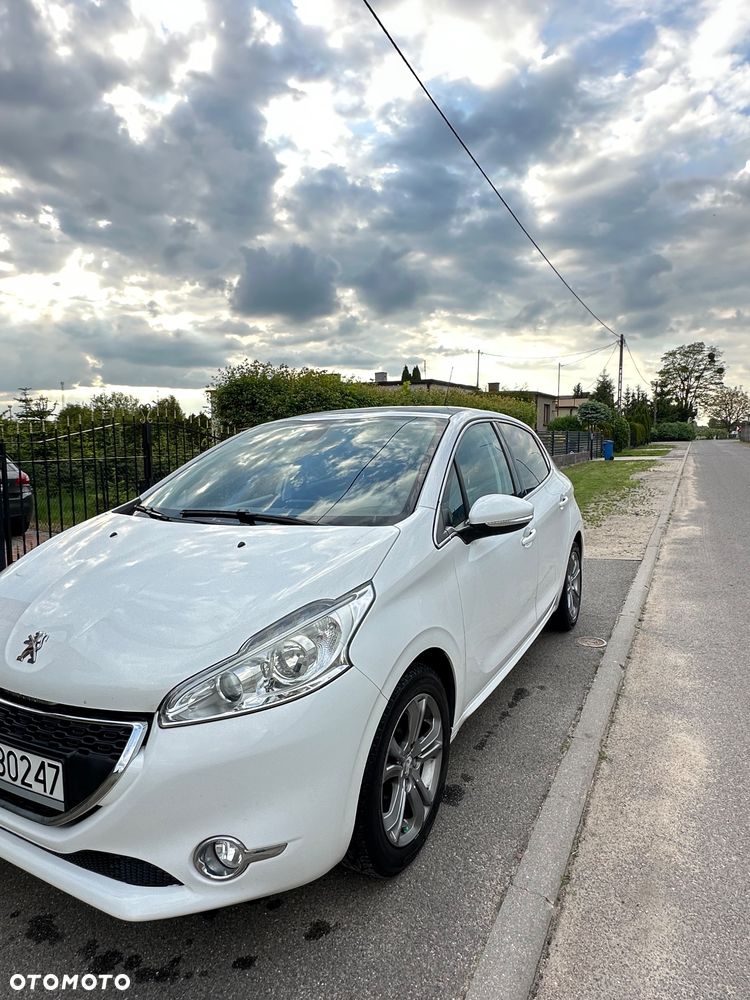 Peugeot 208 1.2 VTi Style - 6