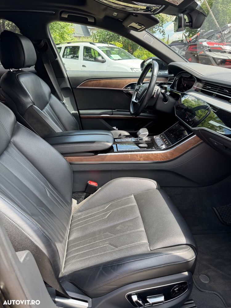Audi A8 - 13