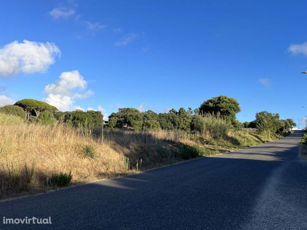 Terreno para construção com 2.220 m² muito perto da praia da Foz do... - Grande imagem: 2/10
