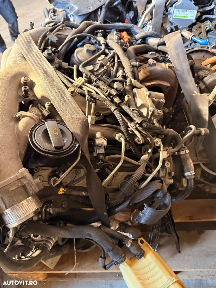 Motor complet PORSCHE CAYENNE 3.0 tdi tip CAS cu 163.000 km - 3