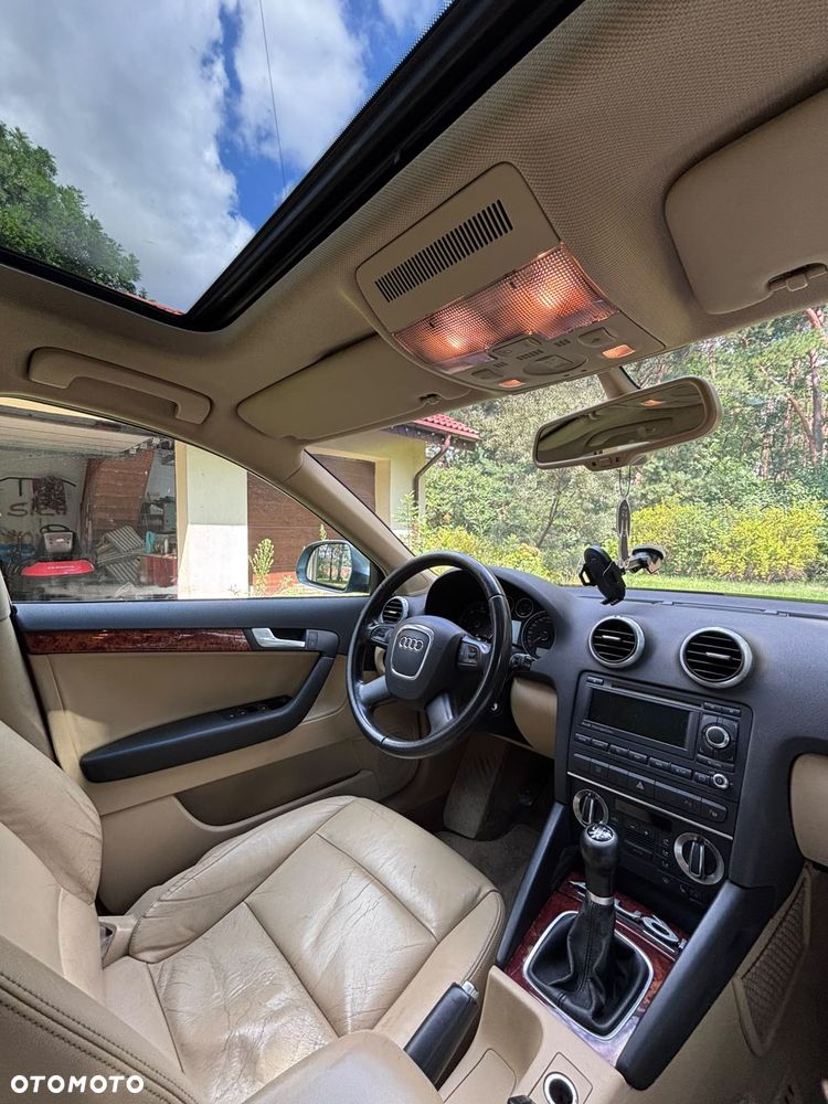 Audi A3 Sportback 1.9 TDI DPF Ambiente - 4