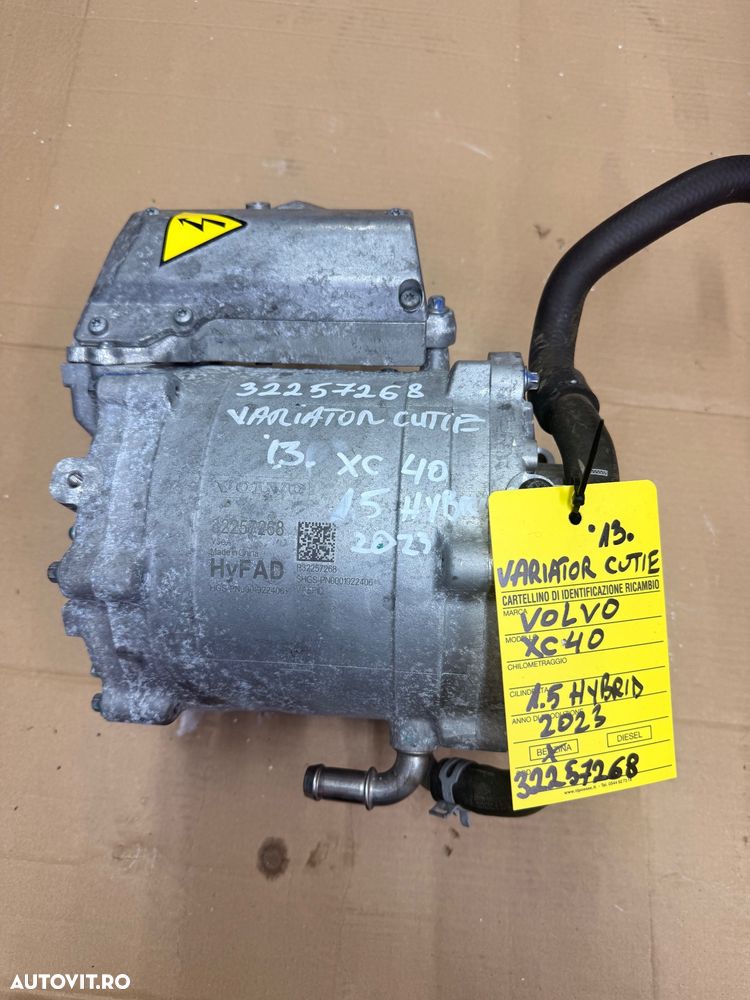 Generator, variator cutie viteze VOLVO XC40 1.5 Hybrid an 2017-2024 cu 15.000 km cod 32257268 - 1