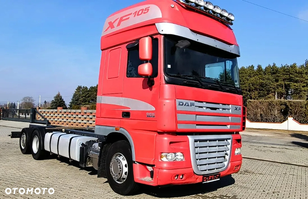 DAF XF510 /SKRĘTNA PODNOSZONA OŚ/6X2