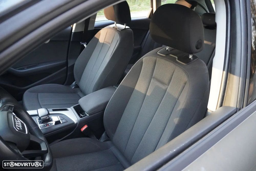 Audi A4 Avant 35 TDI S tronic - 13